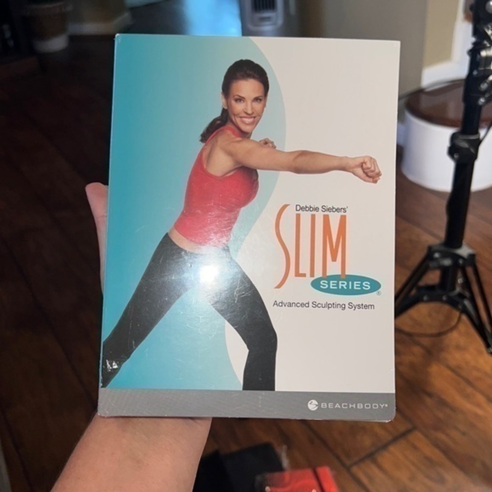 Host pick💕 New Beachbody Slim series system DVDs